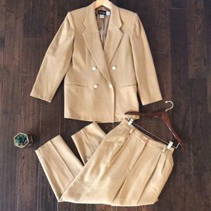 🪴Vintage Oversized Wool Khaki Color Suit Set🪴